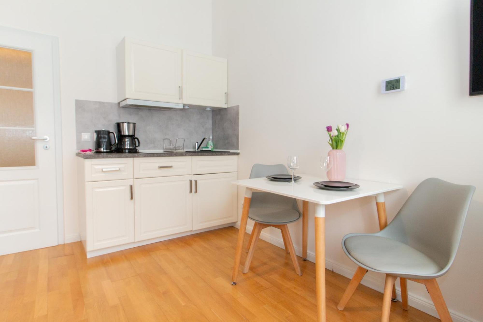 Stepanska Cr Apartments Praha Eksteriør bilde